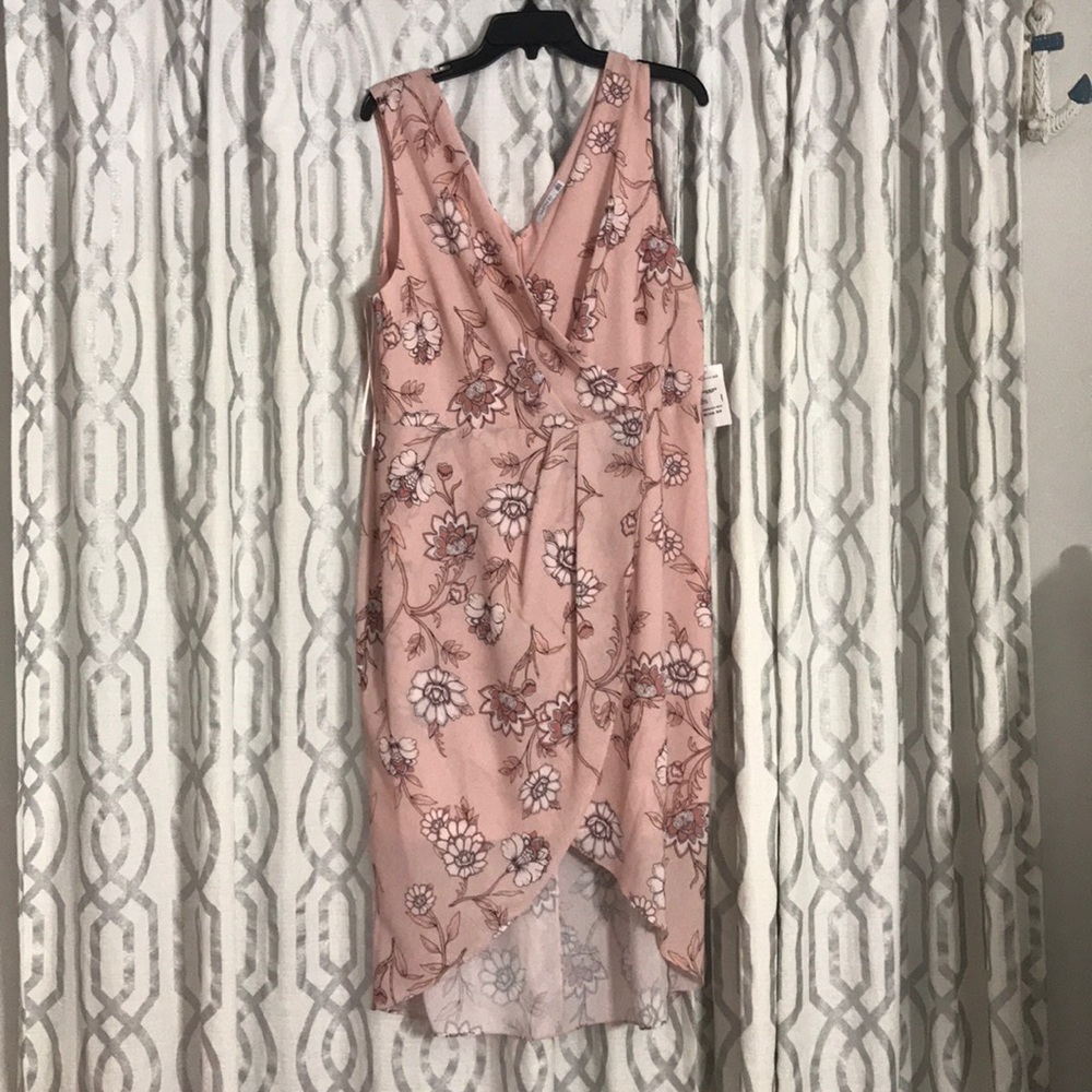 Pink/powder flower print draped dress